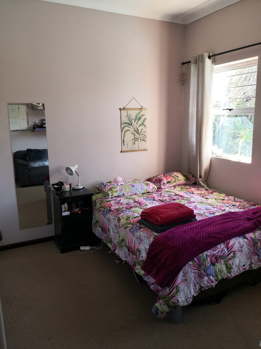 To Let 4 Bedroom Property for Rent in Chrismar Western Cape